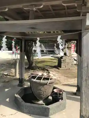 神﨑神社の手水舎