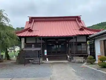 徳蔵寺の本殿・本堂