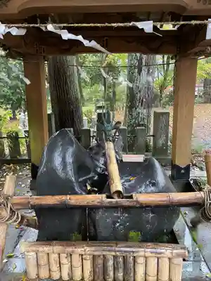 山中諏訪神社(山梨県)