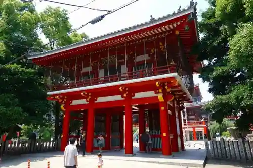 大須観音 （北野山真福寺宝生院）の山門