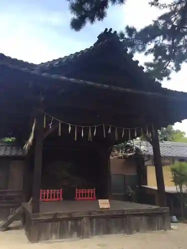 三蔵稲荷神社の本殿