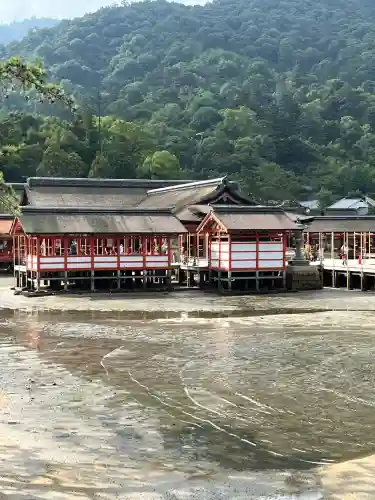 厳島神社(広島県)