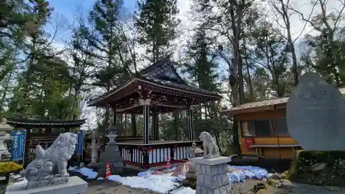 新屋山神社のその他建物