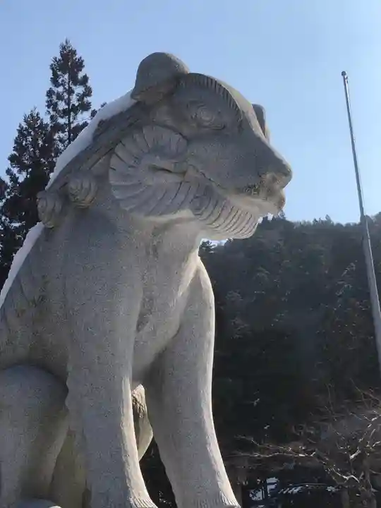 飛驒一宮水無神社の狛犬
