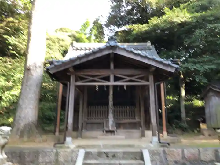 志比前神社の本殿・本堂