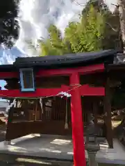 篠山春日神社の末社