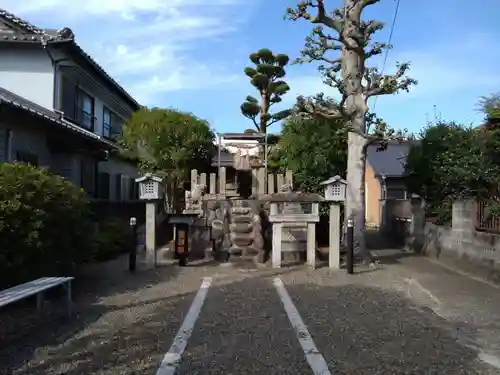 三狐社（鹿田）のその他建物