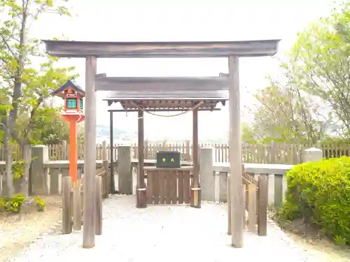 柏島神社の末社