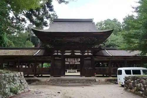 油日神社の山門・神門