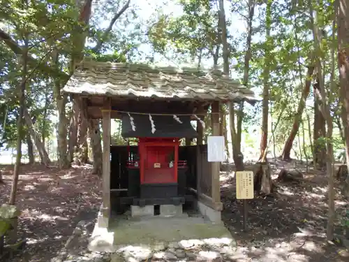 諏訪八幡神社の末社