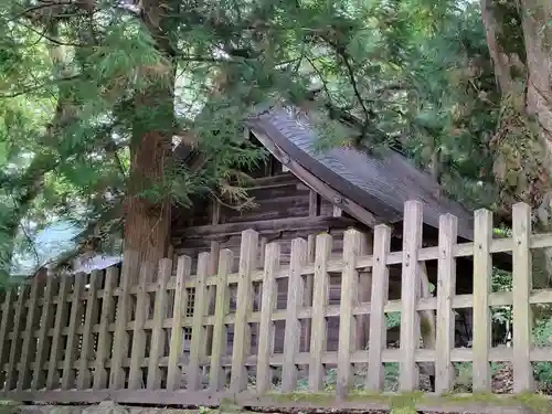 諏訪大社上社前宮の本殿