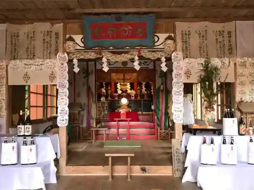 諏訪神社の本殿・本堂