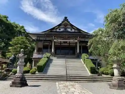長敬寺の本殿