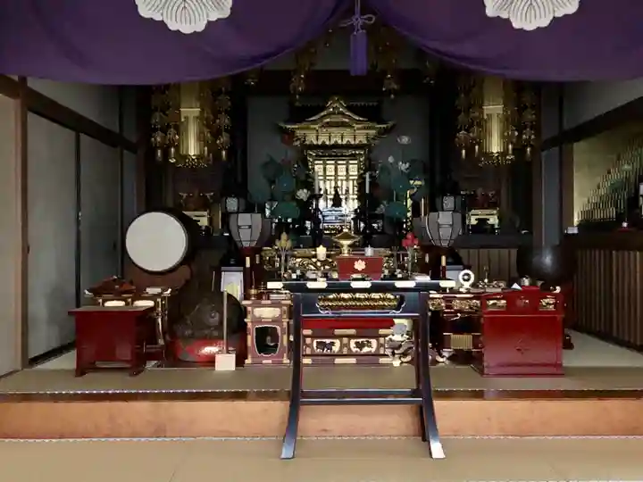 聖輪寺の本殿・本堂