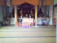 西薬師教会の本殿・本堂