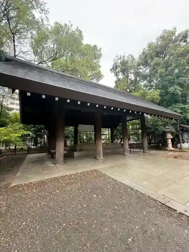 靖國神社の{uncategorized: "未分類", other: "その他", undefined: "問題あり", building: "その他建物", grave: "お墓", sacred_gate: "鳥居", guardian: "狛犬", statue: "像", buddha: "仏像", history: "歴史", nature: "自然", garden: "庭園", animal: "動物", pagoda: "塔", temizu: "手水舎", mountain_gate: "山門・神門", sanctuary: "本殿・本堂", subordinate: "末社・摂社", art: "芸術", scenery: "景色", jizo: "地蔵", ema: "絵馬", goshuin: "御朱印", omikuji: "おみくじ", items: "授与品その他", amulet: "お守り", goshuincho: "御朱印帳", eats: "食事", festival: "お祭り", votive_dance: "神楽", shichigosan: "七五三参", wedding: "結婚式", experience: "体験その他", initially: "初詣", around: "周辺", anti_infection: "感染症対策"}