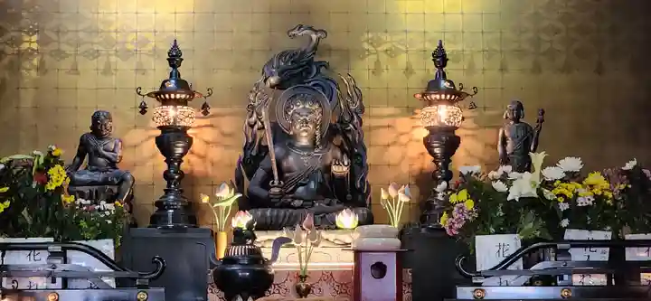 大本山成田山仙台分院の仏像