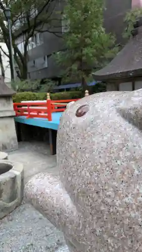 岡崎神社の狛犬