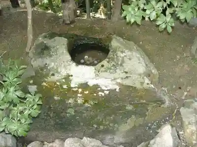 鹿苑寺（金閣寺）の手水舎