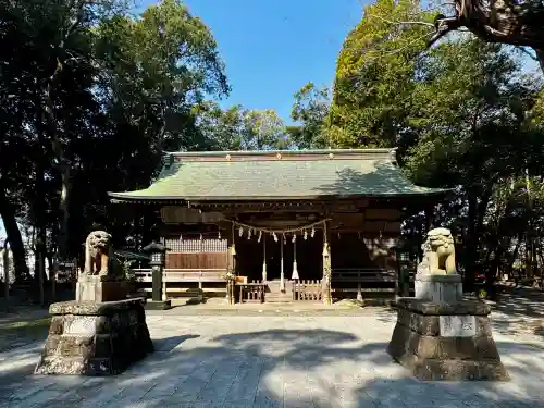 諏訪八幡神社の狛犬