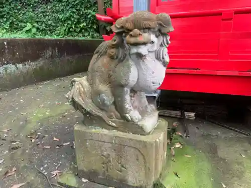 皇神社の狛犬