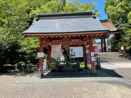 津島神社の手水舎