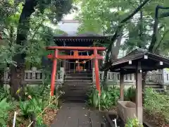 自由が丘熊野神社の末社