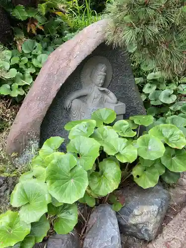 東林寺の仏像