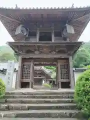 龍泉寺の山門