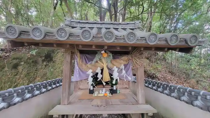 岩崎神社(愛媛県)