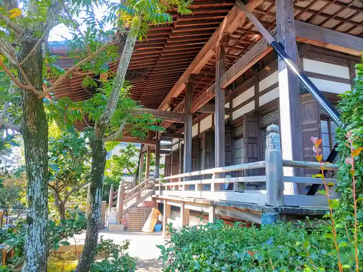 正覚寺の本殿・本堂