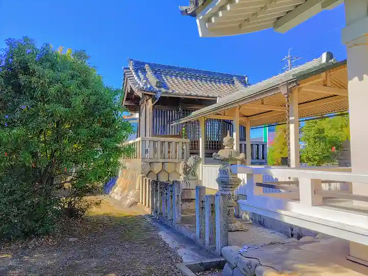 八龍社(稲島)の本殿・本堂