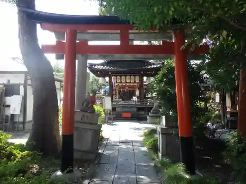 武信稲荷神社の鳥居