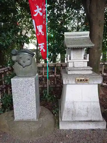 亀ケ池八幡宮の末社