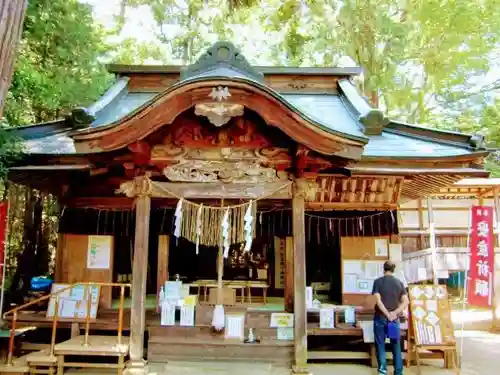 胎安神社の本殿・本堂