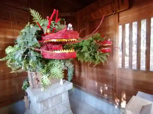 間々田八幡宮の末社・摂社