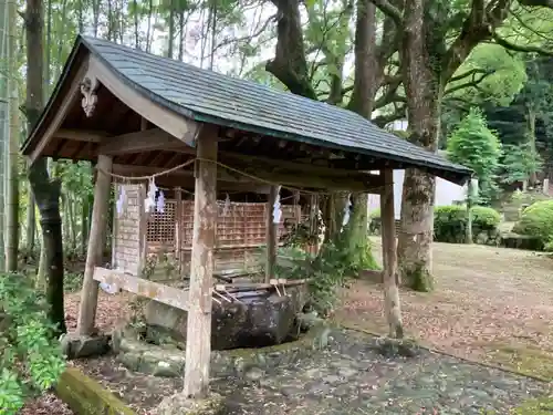 熊野神社の手水舎