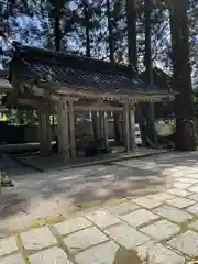 雄山神社中宮祈願殿(富山県)