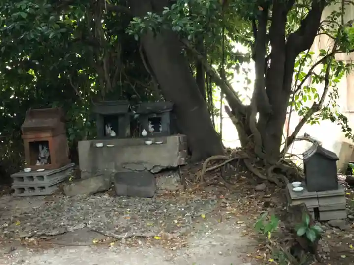御厨神社の末社・摂社