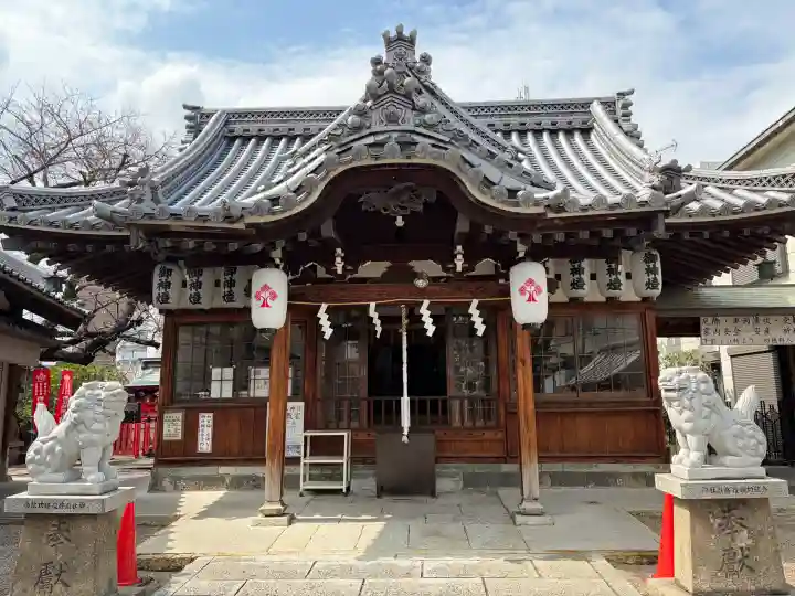 野江水神社の{uncategorized: "未分類", other: "その他", undefined: "問題あり", building: "その他建物", grave: "お墓", sacred_gate: "鳥居", guardian: "狛犬", statue: "像", buddha: "仏像", history: "歴史", nature: "自然", garden: "庭園", animal: "動物", pagoda: "塔", temizu: "手水舎", mountain_gate: "山門・神門", sanctuary: "本殿・本堂", subordinate: "末社・摂社", art: "芸術", scenery: "景色", jizo: "地蔵", ema: "絵馬", goshuin: "御朱印", omikuji: "おみくじ", items: "授与品その他", amulet: "お守り", goshuincho: "御朱印帳", eats: "食事", festival: "お祭り", votive_dance: "神楽", shichigosan: "七五三参", wedding: "結婚式", experience: "体験その他", initially: "初詣", around: "周辺", anti_infection: "感染症対策"}