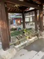 建部大社の手水舎