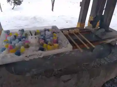彌彦神社　(伊夜日子神社)の手水舎