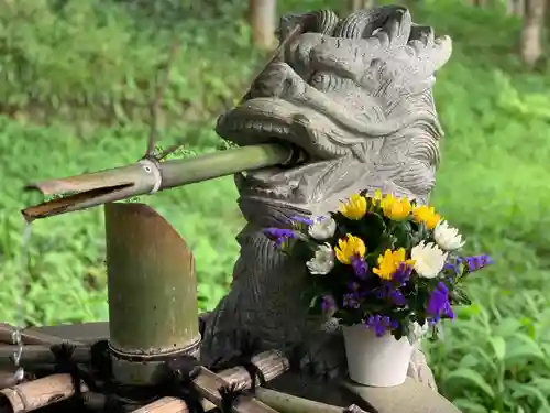 須山浅間神社の手水