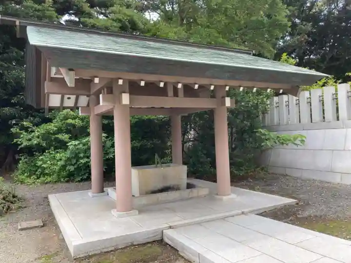皇大神宮(烏森神社)の手水舎