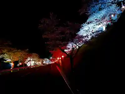 涌谷神社の{uncategorized: "未分類", other: "その他", undefined: "問題あり", building: "その他建物", grave: "お墓", sacred_gate: "鳥居", guardian: "狛犬", statue: "像", buddha: "仏像", history: "歴史", nature: "自然", garden: "庭園", animal: "動物", pagoda: "塔", temizu: "手水舎", mountain_gate: "山門・神門", sanctuary: "本殿・本堂", subordinate: "末社・摂社", art: "芸術", scenery: "景色", jizo: "地蔵", ema: "絵馬", goshuin: "御朱印", omikuji: "おみくじ", items: "授与品その他", amulet: "お守り", goshuincho: "御朱印帳", eats: "食事", festival: "お祭り", votive_dance: "神楽", shichigosan: "七五三参", wedding: "結婚式", experience: "体験その他", initially: "初詣", around: "周辺", anti_infection: "感染症対策"}
