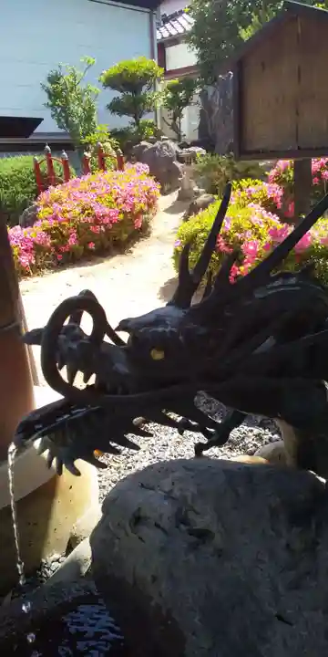 大鏑神社の手水舎