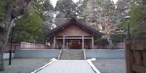 開拓神社の本殿・本堂