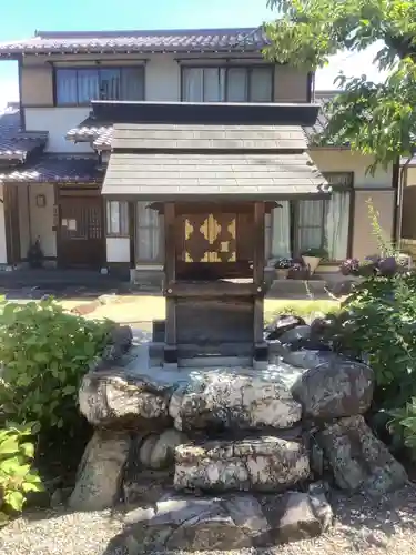 大泉寺の末社