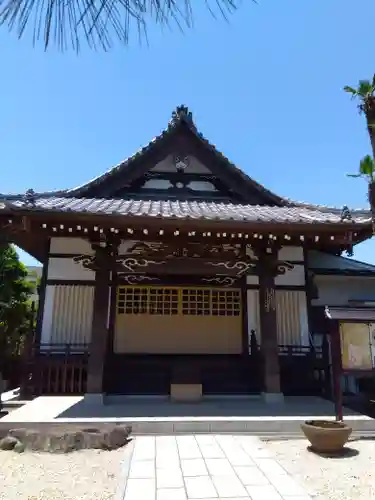 法音寺の本殿・本堂