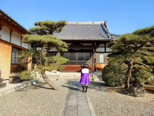 松栄寺の本殿・本堂